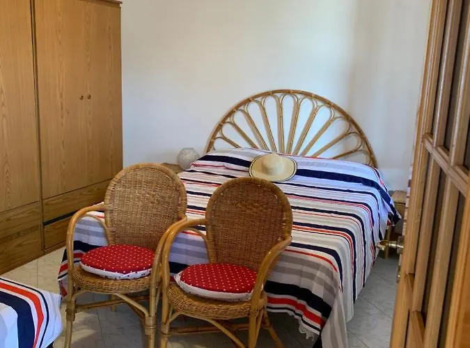 Semesterbostad Donna Concetta House